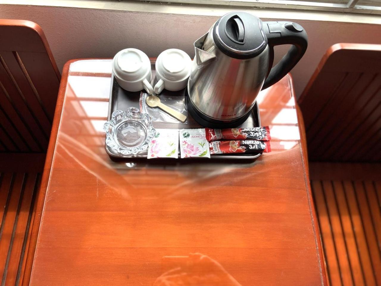 洪哈酒店 Thach Loi 外观 照片